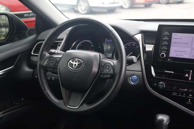 Toyota Camry Vehicle Image 21