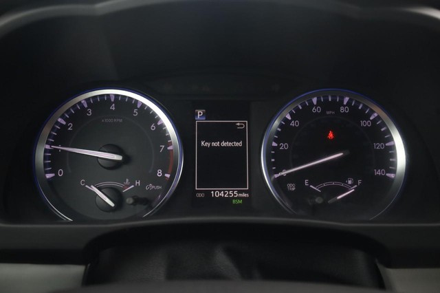 Toyota Highlander Vehicle Image 13