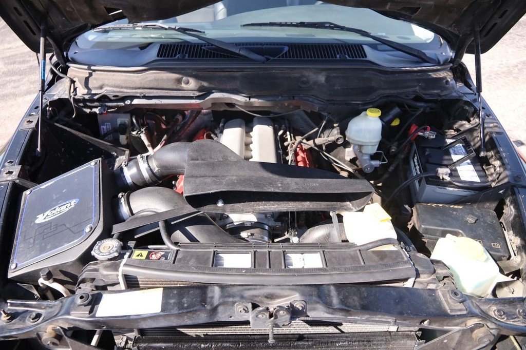 Dodge Ram SRT-10 Vehicle Full-screen Gallery Image 30