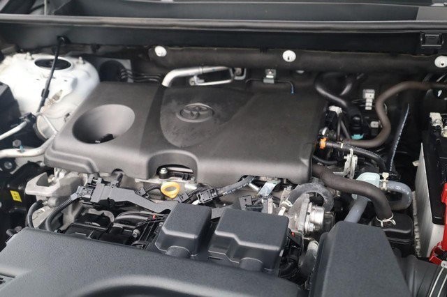 Toyota RAV4 Vehicle Full-screen Gallery Image 27