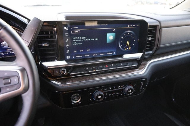 Chevrolet Silverado 1500 Vehicle Image 16