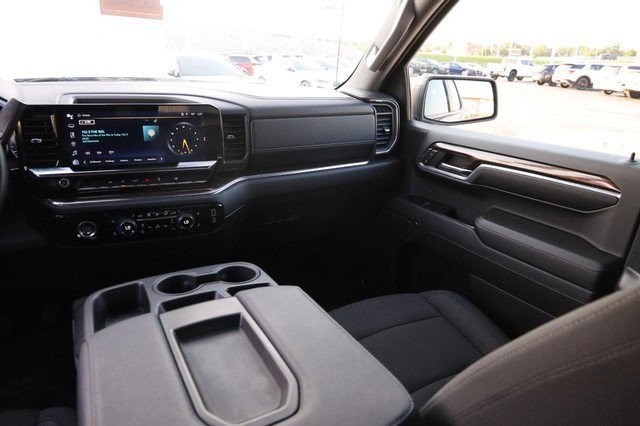 Chevrolet Silverado 1500 Vehicle Image 24