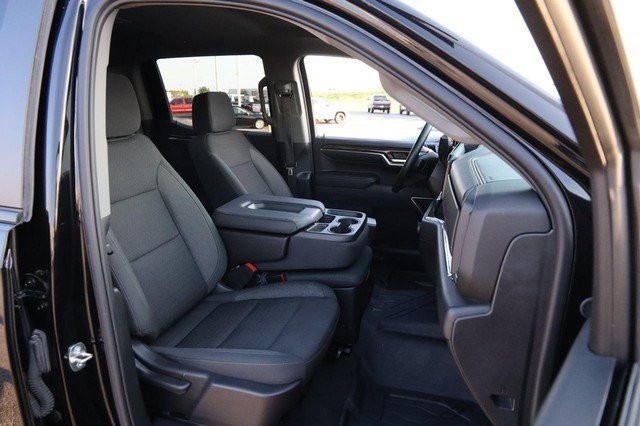 Chevrolet Silverado 1500 Vehicle Image 25