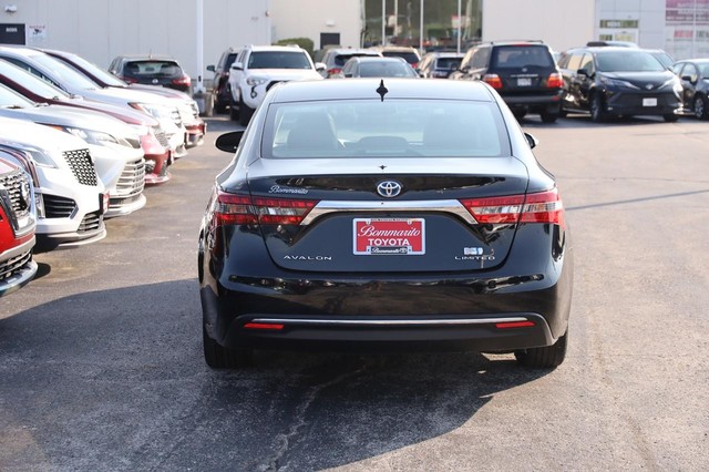 Toyota Avalon Hybrid Vehicle Image 06