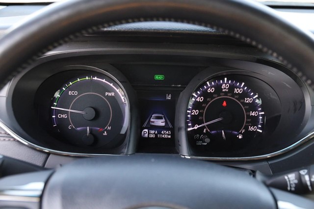 Toyota Avalon Hybrid Vehicle Image 14