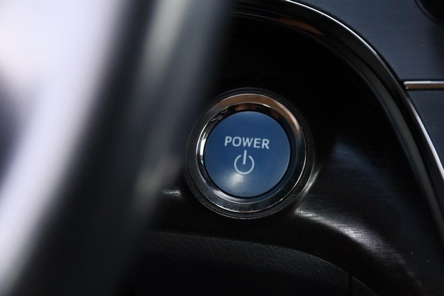 Toyota Avalon Hybrid Vehicle Image 15
