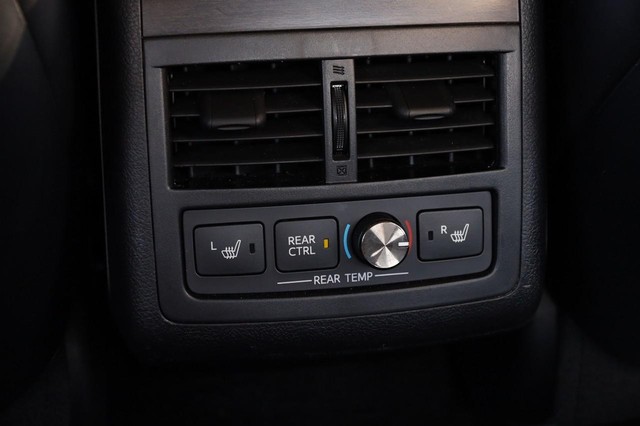 Toyota Avalon Hybrid Vehicle Image 28