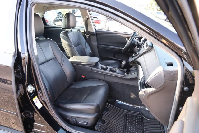Toyota Avalon Hybrid Vehicle Image 29
