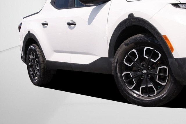 Hyundai Santa Cruz Vehicle Image 03