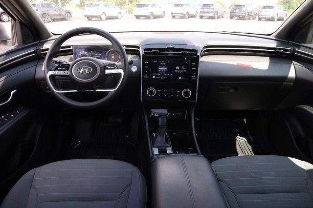 Hyundai Santa Cruz Vehicle Image 24