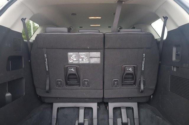 Kia Carnival Vehicle Image 26