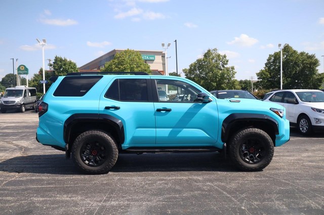 Toyota 4Runner Vehicle Image 04
