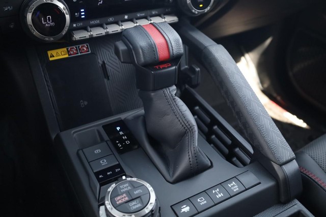 Toyota 4Runner Vehicle Image 20