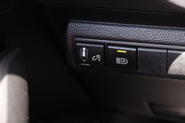 Toyota Corolla Vehicle Image 19