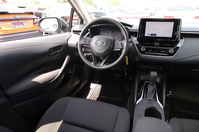 Toyota Corolla Vehicle Image 23