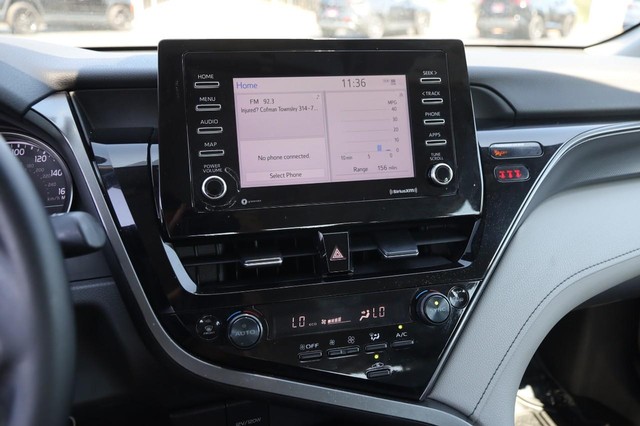 Toyota Camry Vehicle Image 14