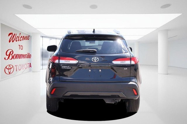 Toyota Corolla Cross Vehicle Image 06