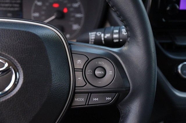 Toyota Corolla Cross Vehicle Image 12