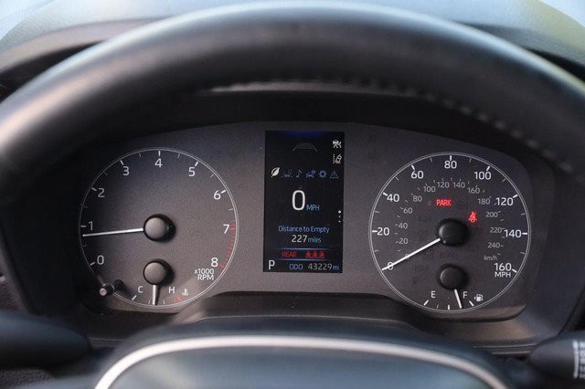 Toyota Corolla Cross Vehicle Image 13