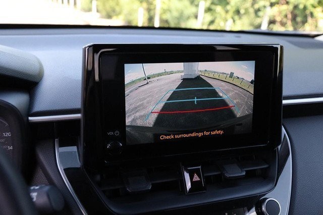 Toyota Corolla Cross Vehicle Image 17