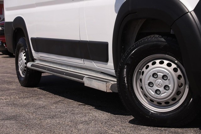 Ram ProMaster Cargo Van Vehicle Image 03