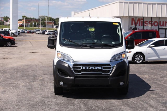 Ram ProMaster Cargo Van Vehicle Image 04