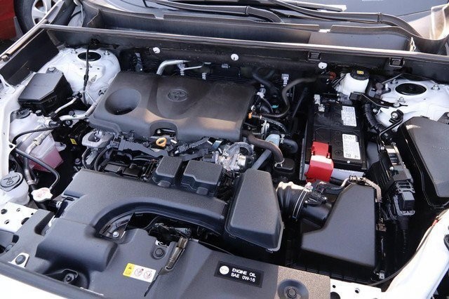 Toyota RAV4 Vehicle Image 27