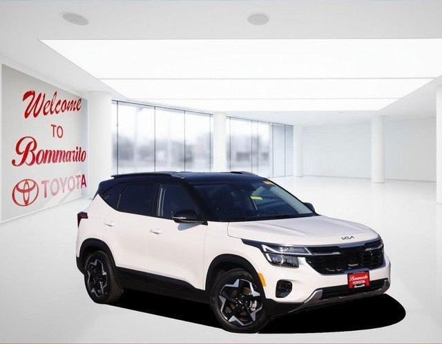 Kia Seltos Vehicle Image 02