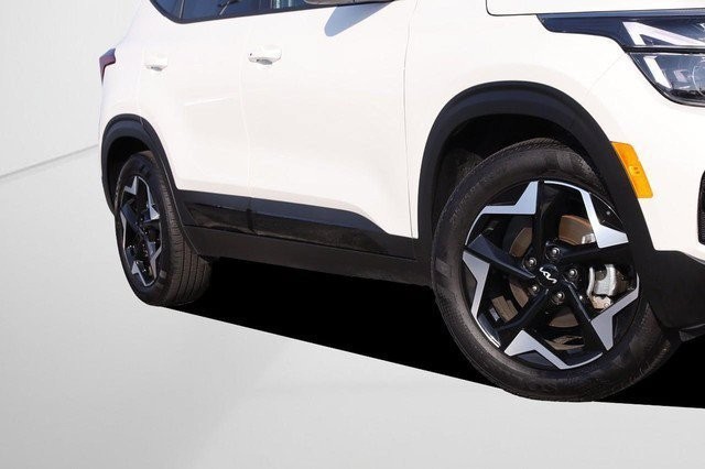 Kia Seltos Vehicle Image 03