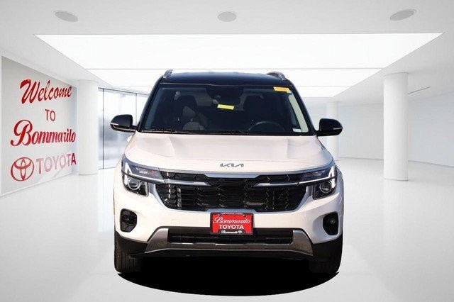 Kia Seltos Vehicle Image 04