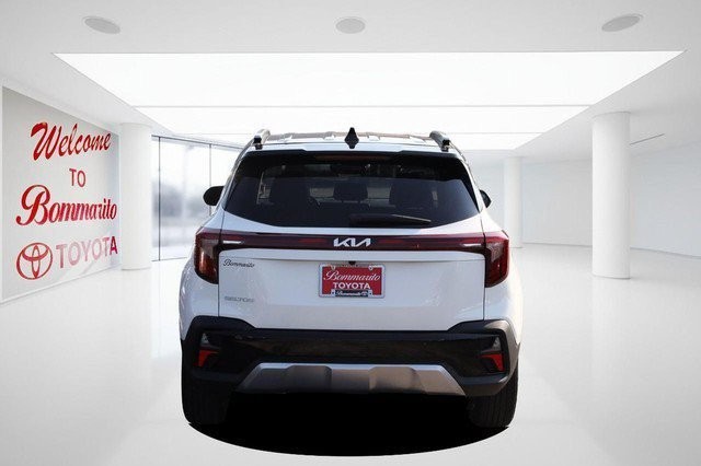 Kia Seltos Vehicle Image 06