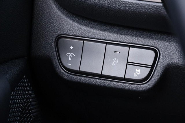 Kia Seltos Vehicle Image 20