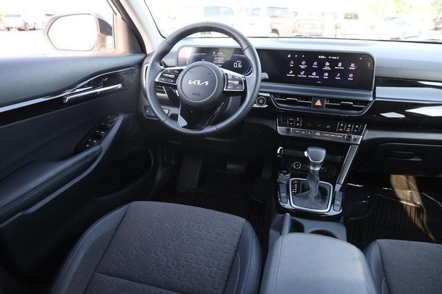 Kia Seltos Vehicle Image 22