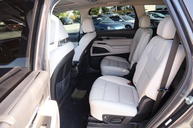 Kia Telluride Vehicle Image 11