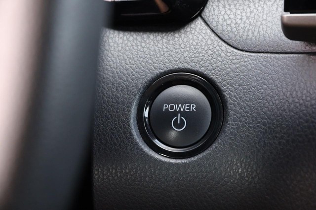 Toyota Camry Vehicle Image 14