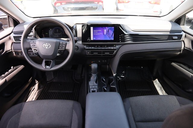 Toyota Camry Vehicle Image 21