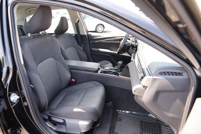 Toyota Camry Vehicle Image 26