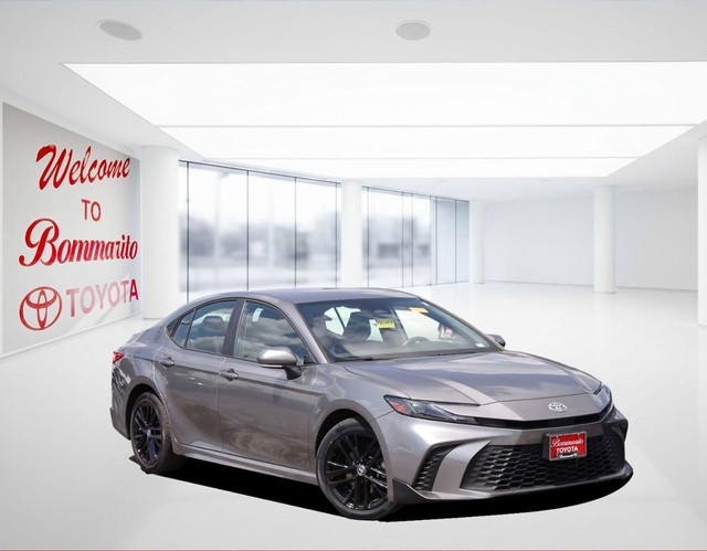 Toyota Camry Vehicle Image 02