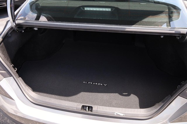 Toyota Camry Vehicle Image 07
