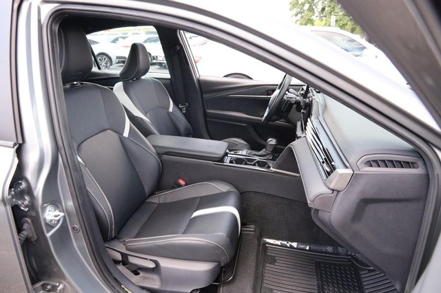 Toyota Camry Vehicle Image 27