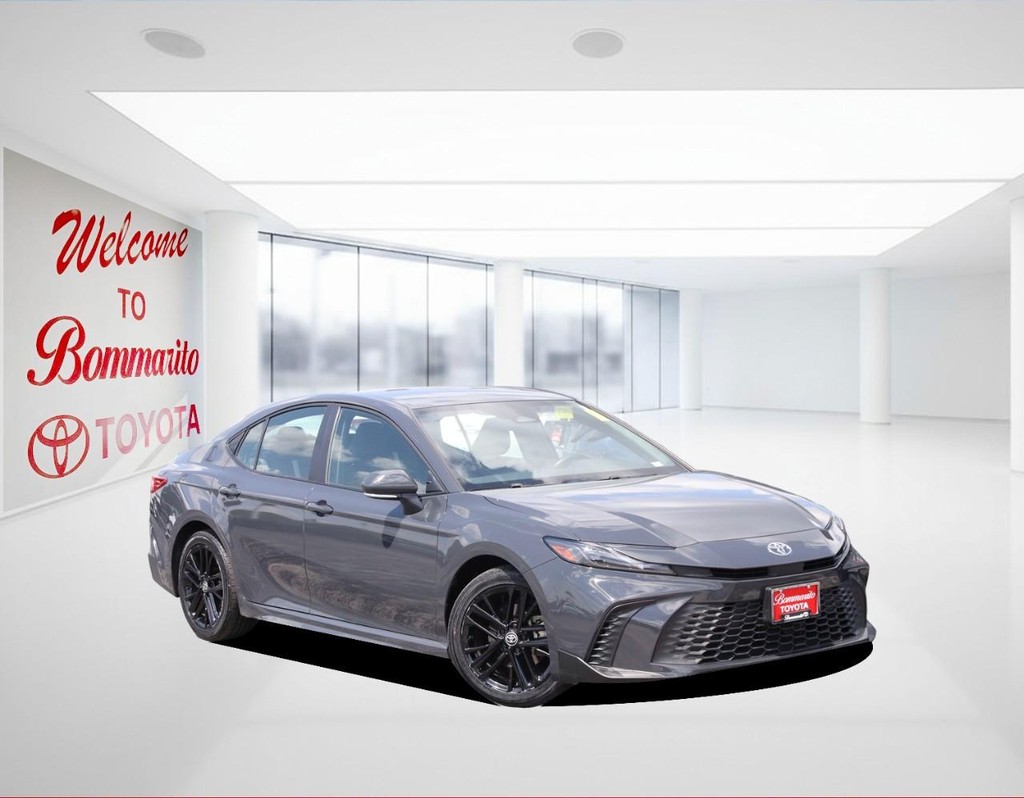 Toyota Camry Vehicle Full-screen Gallery Image 2