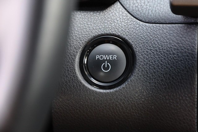 Toyota Camry Vehicle Image 14