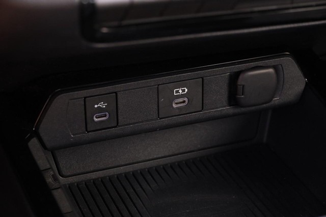 Toyota Prius Vehicle Image 20