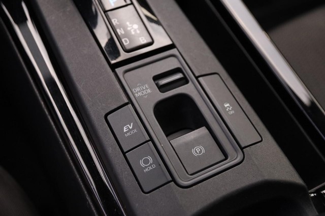Toyota Prius Vehicle Image 21