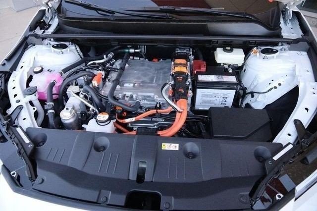 Toyota C-HR Vehicle Image 30