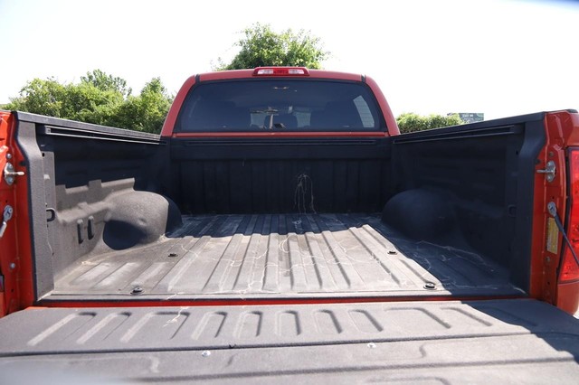 Toyota Tundra 4WD Vehicle Image 07