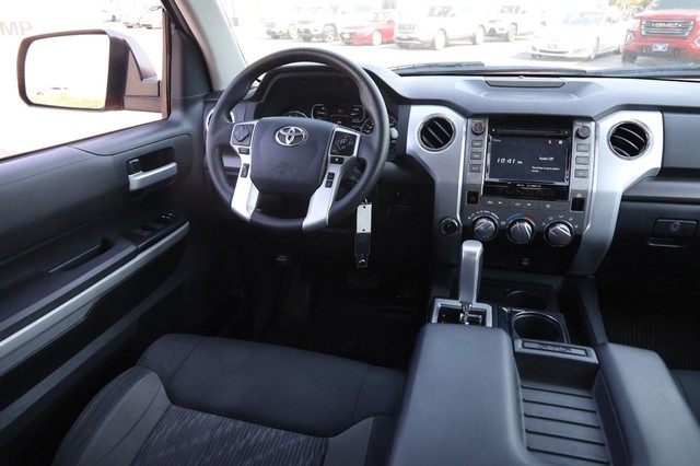 Toyota Tundra 4WD Vehicle Image 22