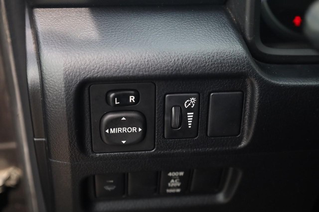 Toyota 4Runner Vehicle Image 11
