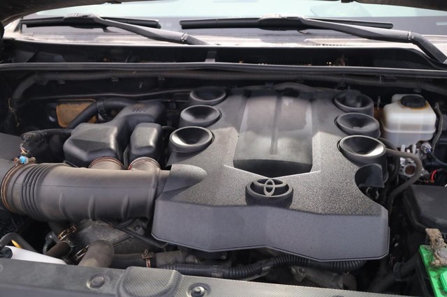 Toyota 4Runner Vehicle Image 27