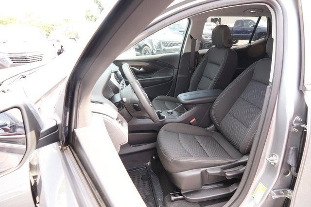 GMC Terrain Vehicle Full-screen Gallery Image 8